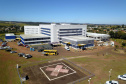 O governador Carlos Massa Ratinho Junior esteve nesta quinta-feira (23) no Hospital Regional Universitário dos Campos Gerais, em Ponta Grossa, e anunciou o repasse de mais de R$ 28 milhões para ações de combate ao novo coronavírus na região.