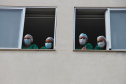 Banda de Música da PM faz homenagem para enfermeiros do Hospital da PM no Dia Internacional da Enfermagem. Foto:PMPR