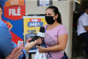 Utilizacao do Cartao Comida Boa  nesta terça-feira (12), em  Supermercado na cidade de Sarandi. O programa visa atender pessoas em vulnerabilidade social durante a Pandencia de Covid19.   12/05/2020 -  Foto: Geraldo Bubniak/AEN