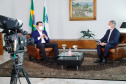 O Paraná iniciou nesta semana a estratégia para a testagem em massa da população para a Covid-19. A informação foi confirmada nesta segunda-feira (18) pelo governador Carlos Massa Ratinho Junior, em entrevista aos telejornais Meio-Dia Paraná e Ric Notícias. A ideia é chegar aos 5 mil testes semanais até o final desta semana e ampliar gradativamente o processamento dos exames.