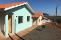 Casas populares são entregues a famílias de Quedas do Iguaçu. Foto: Cohapar