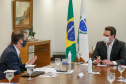 22/05/2020 - Governador Carlos Masa Ratinho Junior durante reunião com o presidente da Sanepar, Claudio Stabile. Foto: Gilson Abreu/AEN