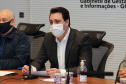 O Governador Carlos Massa Ratinho Junior em reuniao nesta quarta-feira (03/06),  com  Superintendente Geral do Hospital Erasto Gaertner, Adriano Lago, Secretário de Estado da Saude, Beto Preto e deputados no Palácio Iguaçu.  Curitiba, 03/06/2020 - Foto: Geraldo Bubniak/AEN