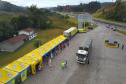 de proteção e prevenção aos profissionais que cortam as rodovias do Paraná garantindo o abastecimento das famílias, inclusive durante a pandemia de coronavírus.  
Foto: José Fernando Ogura/AEN