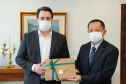 O Paraná recebeu 400 mil máscaras cirúrgicas do Escritório Econômico e Cultural de Taipei no Brasil, organização que representa os interesses de Taiwan no País