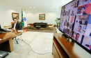 O governador Carlos Massa Ratinho Junior se reuniu virtualmente com os secretários estaduais nesta quarta-feira (17) e reforçou a orientação de manter a política de rigidez sobre os gastos públicos e as formas mais transparentes de contratação de obras, serviços e materiais.