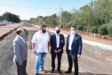 O governador Carlos Massa Ratinho Junior participou nesta quinta-feira (18) de uma reunião com a direção brasileira de Itaipu Binacional, em Foz do Iguaçu, e destacou que a parceria entre o Estado e a hidrelétrica é fundamental para ajudar o Paraná na retomada da economia. Na foto, vistoria da ampliação da pista de pouso e decolagem do aeroporto de Foz do Iguaçu