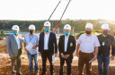 O governador Carlos Massa Ratinho Junior participou nesta quinta-feira (18) de uma reunião com a direção brasileira de Itaipu Binacional, em Foz do Iguaçu, e destacou que a parceria entre o Estado e a hidrelétrica é fundamental para ajudar o Paraná na retomada da economia.- Após a reunião, houve uma vistoria nas obras da Ponte da Integração Brasil-Paraguai, que estão em ritmo acelerado.