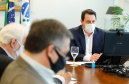 Governador Carlos MassaRatinho Junior assina o  decreto (4.885/20) com novas recomendações para restringir a circulação de pessoas nos municípios que compõem a Região Metropolitana de Curitiba. 