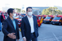 O Governo do Estado reforçou a estrutura do Corpo de Bombeiros do Paraná com a aquisição de 34 novos veículos e seis aparelhos desencarceradores. A entrega dos equipamentos foi feita nesta quarta-feira (24) pelo governador Carlos Massa Ratinho Junior em cerimônia simbólica no Palácio Iguaçu.