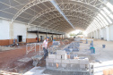 Praça remodelada, feira gastronômica em local coberto, rua revitalizada com mais segurança para motoristas e pedestres e uma escola nova voltada para o ensino médio. O pacote de investimentos do Governo do Estado em Arapongas, na Região Norte, totaliza R$ 13,1 milhões.
