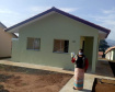 A Cohapar entregou nesta sexta-feira (3) a chave da casa própria para quarenta e duas famílias em situação de vulnerabilidade social, moradoras do município de Sengés. As unidades habitacionais fazem parte do programa Estadual Nossa Gente Paraná que visa à qualidade de vida por meio de moradias dignas. As casas são entregues aos beneficiários sem custo nenhum, pois são financiadas pelo Banco Interamericano de Desenvolvimento (BID).