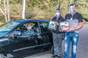 Funcionários voluntários da Copel doaram 685 cestas básicas para a campanha “Menos eu, mais nós”, organizada pelo Governo do Estado do Paraná para auxílio às comunidades que passam por dificuldades no período da pandemia. Foto: Copel