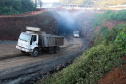 Construção de um túnel de 1,2 mil metros de extensão e oito metros de diâmetro, saindo do Parque de Exposições Jayme Canet Júnior e seguindo até o Rio Marrecas, pouco à frente do bairro Padre Ulrico. O túnel vai agilizar o escoamento da água para evitar que outros rios sejam represados e provoquem alagamentos na cidade de Francisco Beltrao. Foto: Geraldo Bubniak/AEN