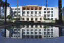 O Colégio Estadual do Paraná (CEP), localizado em Curitiba, está passando pela maior reforma e restauro da história. A sede atual do Colégio foi inaugurada em 1950 e desde então nunca havia sido restaurada. Algumas reformas foram feitas ao longo dos anos, mas esta é a primeira vez que o prédio é restaurando, preservando e resgatando características originais da edificação.