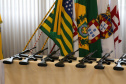 O Governador Carlos Massa Ratinho Junior recebe nesta quinta-feira (13/08), de maneira simbolica 100 fuzis do Exercito no Forte do PInheiro em Curitiba. Acompanhado do secretário da Segurança Pública do Paraná, Romulo Marinho Soares e do Comandante-Geral da Policia Militar do Paraná, coronel Péricles de Matos. Curitiba, 13/08/2020 - Foto: Geraldo Bubniak/AEN