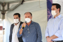 O Governador Carlos Massa Ratinho Junior autotiza nesta sexta-feira (14/08),  a ordem de servico para pavimentacao asfaltica no bairro Estados  em Fazenda Rio Grande acompanhado do secretário de Desenvolvimento Urbano, Joao Carlos Ortega Fazenda Rio Grande, 13/08/2020 - Foto: Geraldo Bubniak/AEN