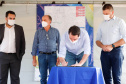 O governador Carlos Massa Ratinho Junior assinou nesta sexta-feira (14) a ordem de serviço para o início da pavimentação asfáltica de 13 ruas do Jardim Morumbi, no bairro Estados, em Fazenda Rio Grande, na Região Metropolitana de Curitiba. O Jardim Morumbi tem 5 mil moradores.