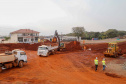 Construção de trincheira em Santa Terezinha do Itaipu.