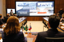 A montadora de caminhões TatraBras, que pertence ao grupo CSG Aerospace, da República Tcheca, oficializou nesta quinta-feira (3) investimento de R$ 102 milhões até 2026 em uma planta em Ponta Grossa, na região dos Campos Gerais. O protocolo de adesão da empresa ao programa de benefícios fiscais do Paraná foi assinado pelo governador Carlos Massa Ratinho Junior e pelo presidente da empresa, Rui Lemes, no Palácio Iguaçu.