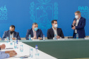 O governador Carlos Massa Ratinho Junior, o presidente do Tribunal de Justiça do Paraná, desembargador Adalberto Xisto Pereira, e o segundo vice-presidente, desembargador José Laurindo de Souza Netto formalizaram nesta quinta-feira (3) a criação do Cejus Casa Fácil e do Cejusc Fundiário, que vão atuar na mediação e conciliação de conflitos no Estado.foto Gilson Abreu/Aen