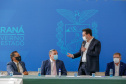 O governador Carlos Massa Ratinho Junior, o presidente do Tribunal de Justiça do Paraná, desembargador Adalberto Xisto Pereira, e o segundo vice-presidente, desembargador José Laurindo de Souza Netto formalizaram nesta quinta-feira (3) a criação do Cejus Casa Fácil e do Cejusc Fundiário, que vão atuar na mediação e conciliação de conflitos no Estado.foto Gilson Abreu/Aen