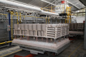 Porcelanas Germer. Criada em 1978, a fábrica emprega cerca de 500 pessoas e produz em média um milhão de peças por mês.Feito no Paraná. Foto: Ari Dias/AEN.