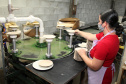  Uma das mais tradicionais indústrias da cidade é a Schimidt. A empresa, fundada em 1945, tem uma fábrica operando desde 1953 e hoje é uma das marcas de louças de mesa mais tradicionais do Brasil.. Foto: Ari Dias/AEN.