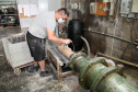  Uma das mais tradicionais indústrias da cidade é a Schimidt. A empresa, fundada em 1945, tem uma fábrica operando desde 1953 e hoje é uma das marcas de louças de mesa mais tradicionais do Brasil.. Foto: Ari Dias/AEN.