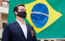 O governador Carlos Massa Ratinho Junior participou nesta quinta-feira (8) da comemoração dos 108 anos do Corpo de Bombeiros do Paraná. Na cerimônia, realizada no Quartel do Comando-Geral, em Curitiba, ele entregou à corporação 15 novas viaturas, incluindo quatro caminhões autobomba tanque. O investimento nos veículos foi de cerca de R$ 4,5 milhões.