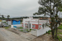 A famosa brincadeira do antes e depois da transformação que anima programas de auditório pelo País serve para ilustrar bem a situação do Centro de Referência Especializado de Assistência Social (Creas) de Pontal Paraná, no Litoral. A estrutura provisória, acanhada, que funciona nos fundos de uma unidade da secretaria municipal da Saúde, vai dar lugar a um complexo novo, com 206 metros quadrados, projetado para receber todas as atividades desenvolvidas pelo órgão no balneário de Ipanema.