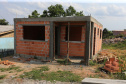 Construção das 157 casas na Vila Zezo em Imbituva,  o local passará por ação completa de regularização fundiária, com demarcação dos lotes individualizados e entrega de títulos de propriedade aos moradores. Também serão feitas obras de infraestrutura complementar para urbanização completa da região.13/10/2020 - Foto: Geraldo Bubniak/AEN