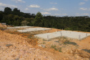 Construção das 157 casas na Vila Zezo em Imbituva,  o local passará por ação completa de regularização fundiária, com demarcação dos lotes individualizados e entrega de títulos de propriedade aos moradores. Também serão feitas obras de infraestrutura complementar para urbanização completa da região.13/10/2020 - Foto: Geraldo Bubniak/AEN
