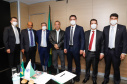 O governador Carlos Massa Ratinho Junior se reuniu nesta quarta-feira (4) com o ministro do Desenvolvimento Regional, Rogério Marinho, em Brasília, e pediu apoio da União no enfrentamento da crise hídrica que assola o Paraná desde o começo do ano.  Foto: Rodrigo Felix Leal