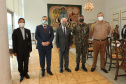 O governador em exercicio Darci Piana entrega nesta quarta-feira (11) a Medalha do Merito da Casa Militar ao lado do  Chefe da Casa Militar Tenente-Coronel Welby Pereira Sales para o Secretário da Segurança Pública do Paraná, coronel Romulo Marinho Soares, Presidente do Tribunal de Justiça, desembargador Adalberto Jorge Xisto Pereira e para o comandante da 5ª Divisão do Exército Brasileiro, general Carlos José Russo Assumpção Penteado.   Curitiba, 27/08/2020 -  Foto: Geraldo Bubniak/AEN