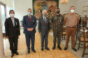O governador em exercicio Darci Piana entrega nesta quarta-feira (11) a Medalha do Merito da Casa Militar ao lado do  Chefe da Casa Militar Tenente-Coronel Welby Pereira Sales para o Secretário da Segurança Pública do Paraná, coronel Romulo Marinho Soares, Presidente do Tribunal de Justiça, desembargador Adalberto Jorge Xisto Pereira e para o comandante da 5ª Divisão do Exército Brasileiro, general Carlos José Russo Assumpção Penteado.   Curitiba, 27/08/2020 -  Foto: Geraldo Bubniak/AEN
