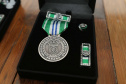 O governador em exercicio Darci Piana entrega nesta quarta-feira (11) a Medalha do Merito da Casa Militar ao lado do  Chefe da Casa Militar Tenente-Coronel Welby Pereira Sales para o Secretário da Segurança Pública do Paraná, coronel Romulo Marinho Soares, Presidente do Tribunal de Justiça, desembargador Adalberto Jorge Xisto Pereira e para o comandante da 5ª Divisão do Exército Brasileiro, general Carlos José Russo Assumpção Penteado.   Curitiba, 27/08/2020 -  Foto: Geraldo Bubniak/AEN