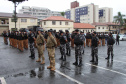 A Polícia Militar comemorou nesta quinta-feira (19), em todo Estado, o Dia da Bandeira. Nas unidades da Capital e do Interior foi feita a cerimônia alusiva com a incineração da Bandeira Nacional, sendo substituída por outra nova. Foto: SESP