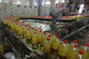 FEITO NO PARANA - Coamo cooperativa agro-industrial , a maior cooperativa da América Latina, com sede em Campo Mourão. Tem na linha alimentícia as marcas Primê, Sollus, Dualis e Anniela produz óleo de soja refinado, café torrado e moído, margarinas, farinha de trigo e gordura vegetal hidrogenada. 09/10/2020 - Foto: Geraldo Bubniak/AEN