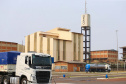 FEITO NO PARANA - Coamo cooperativa agro-industrial , a maior cooperativa da América Latina, com sede em Campo Mourão. Tem na linha alimentícia as marcas Primê, Sollus, Dualis e Anniela produz óleo de soja refinado, café torrado e moído, margarinas, farinha de trigo e gordura vegetal hidrogenada. 09/10/2020 - Foto: Geraldo Bubniak/AEN
