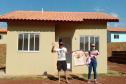 Quarenta famílias de Marmeleiro, município na região Sudoeste do Paraná, realizaram nesta quarta-feira (25) o sonho da casa própria. Elas foram beneficiadas por um projeto habitacional do Governo do Estado, feito em parceria com a prefeitura, com investimentos de aproximadamente R$ 2,6 milhões. Foto: Cohapar