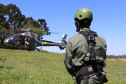 Atividades são promovidas regularmente para que os profissionais estejam prontos para dar suporte às equipes da PM e do Corpo de Bombeiros em operações, radiopatrulhamento aéreo, resgates e remoções aeromédicas.
Foto: SESP