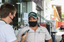 Obra de duplicação da PR-323 no perímetro urbano de Umuarama. O trecho é de 4,4 quilômetros, e vai do trevo do ?Gauchão? até o acesso à Mariluz, no entroncamento com a PR-468. Também serão construídas vias marginais nos dois sentidos, além de duas intersecções em desnível. Na foto,  Altevir Correia da Silva funcionario da Autoposto Gauchao.19/11/2020 - Foto: Geraldo Bubniak/AEN