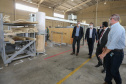 O governador Carlos Massa Ratinho Junior e o Ministro do Desenvolvimento Regional, Rogério Marinho  visitam nesta quinta-feira (1), em Araucaria a  TecVerde empresa da área de Construção Civil que executa edificações em Wood Frame.Araucaria, 10/12/2020 - Foto: Geraldo Bubniak/AEN