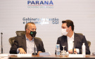 O governador Carlos Massa Ratinho Junior se reuniu nesta quinta-feira (10) com o ministro do Desenvolvimento Regional, Rogério Marinho, e o secretário nacional de Proteção e Defesa Civil, Alexandre Lucas Alves, no Palácio Iguaçu, para discutir a evolução da crise hídrica e o financiamento de projetos para os próximos meses. Os coordenadores estaduais de Defesa Civil do Paraná, Santa Catarina e Rio Grande do Sul também participaram do encontro.