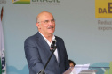 O governador Carlos Massa Ratinho Junior realiza nesta terca-feira (15), a entrega 45 Ônibus Rural Escolar acompanhado do ministro da Educação, Milton Ribeiro e do secretario de Educacao Renato Feder. Curitiba, 15/11/2020. Foto: Geraldo Bubniak/AEN