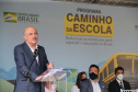 O governador Carlos Massa Ratinho Junior realiza nesta terca-feira (15), a entrega 45 Ônibus Rural Escolar acompanhado do ministro da Educação, Milton Ribeiro e do secretario de Educacao Renato Feder. Curitiba, 15/11/2020. Foto: Geraldo Bubniak/AEN