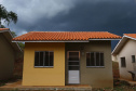 As 20 casas populares do conjunto habitacional erguido no bairro Jardim Planalto em Guaraniaçu, na região Oeste do Estado, serão entregues no começo de 2021. O empreendimento é uma parceria do Governo do Paraná, da Itaipu Binacional e da prefeitura do município e recebeu investimento de R$ 1.035.744,30. Ele se soma a projetos similares que estão em andamento em outros 15 municípios. - 02-12-2020 -  Foto: Jonathan Campos/ AEN