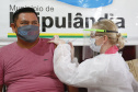 A comunidade indígena do Paraná começou a ser vacinada contra a Covid-19 nesta quarta-feira (20). Eles integram o chamado grupo prioritário, atendidos por esse primeiro lote de imunizantes que chegou ao Estado na segunda-feira (18).
