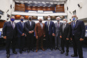 O governador Carlos Massa Ratinho Junior participou nesta segunda-feira (1º) da posse da nova Mesa Diretora da Assembleia Legislativa do Paraná para o biênio 2021/2022. Será a 19ª Legislatura da Casa e a quarta presidência consecutiva do deputado estadual Ademar Traiano.
Foto:Jonathan Campos/AEN